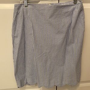 Blue searsucker Scalloped edge skirt